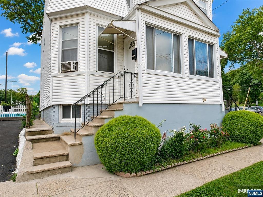 Apartment in Kearny, New Jersey, United States 3 - 18641548