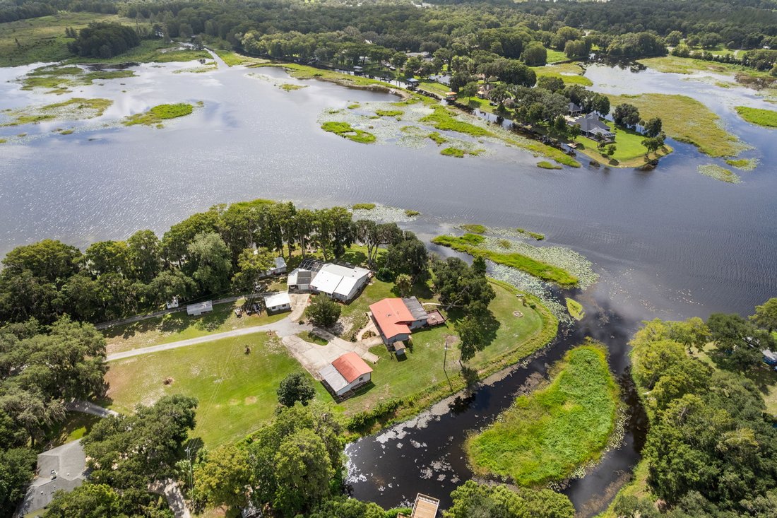 House in Inverness, Florida, United States 3 - 18641517