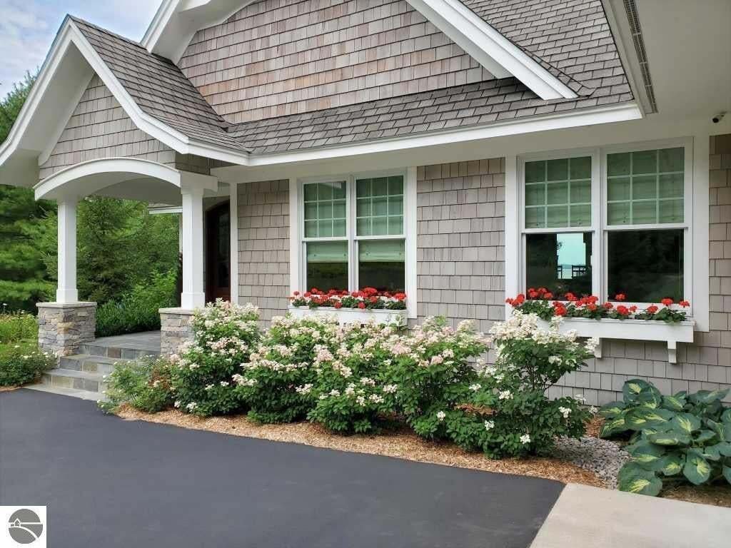 House in Suttons Bay, Michigan, United States 3 - 18641611