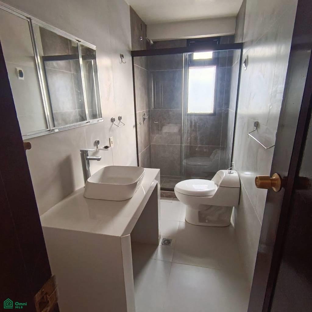 Condo in La Paz, La Paz Department, Bolivia 4 - 18641698