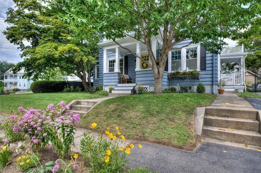 House in Cranston, Rhode Island, United States 4 - 18641725