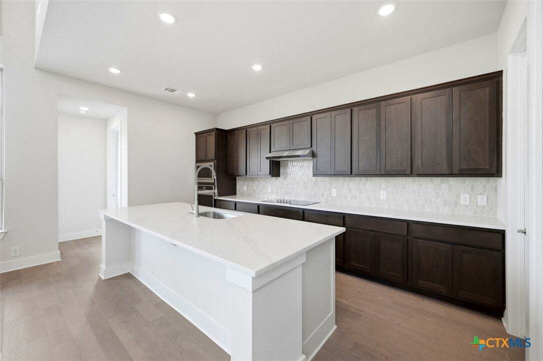 House in Castroville, Texas, United States 3 - 17236632