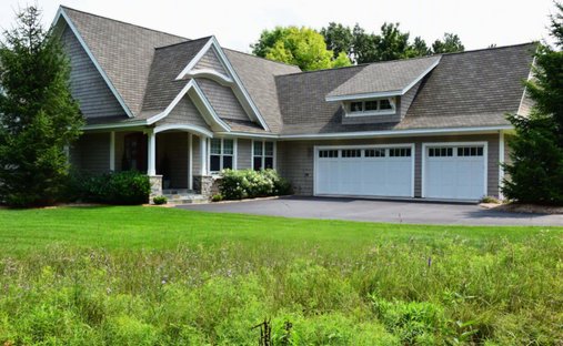 House in Suttons Bay, Michigan, United States 1