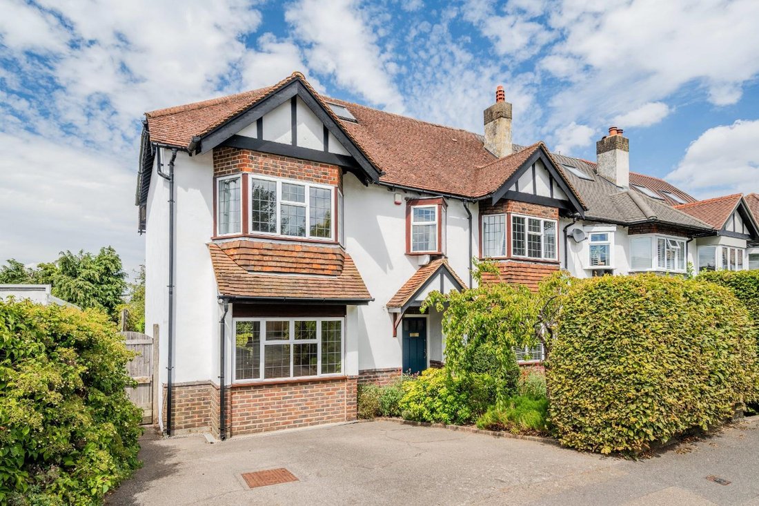 Haus in Banstead, Reigate and Banstead, England 1 - 18641771