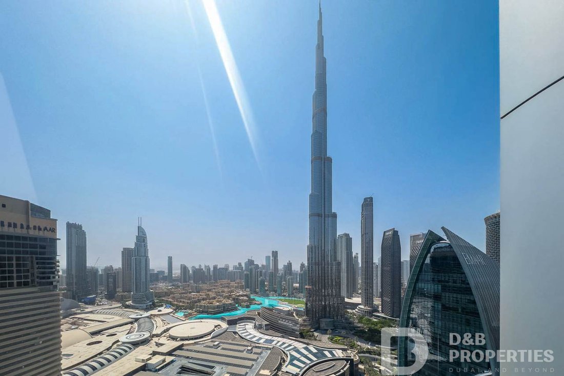 Apartment in Downtown Dubai, Dubai, United Arab Emirates 1 - 18641752