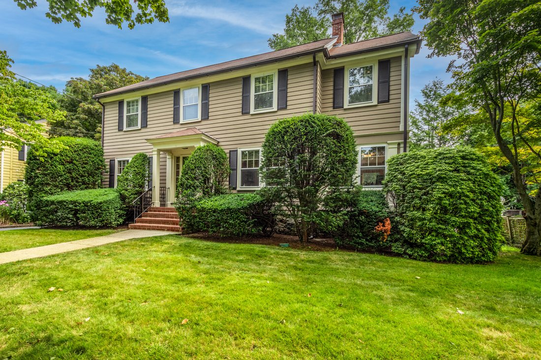 House in Winchester, Massachusetts, United States 2 - 18641438