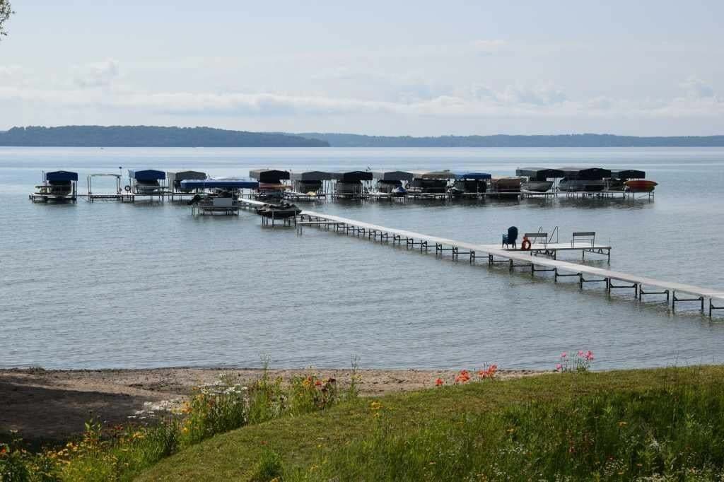 House in Suttons Bay, Michigan, United States 4 - 18641765