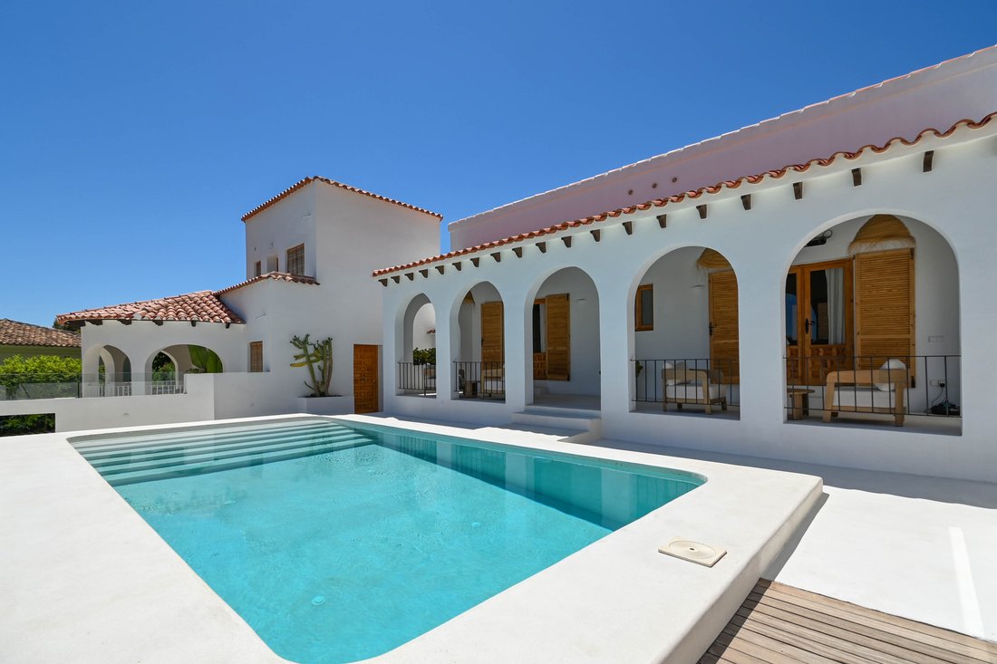 Villa in Altea, Valencian Community, Spain 2 - 18415188