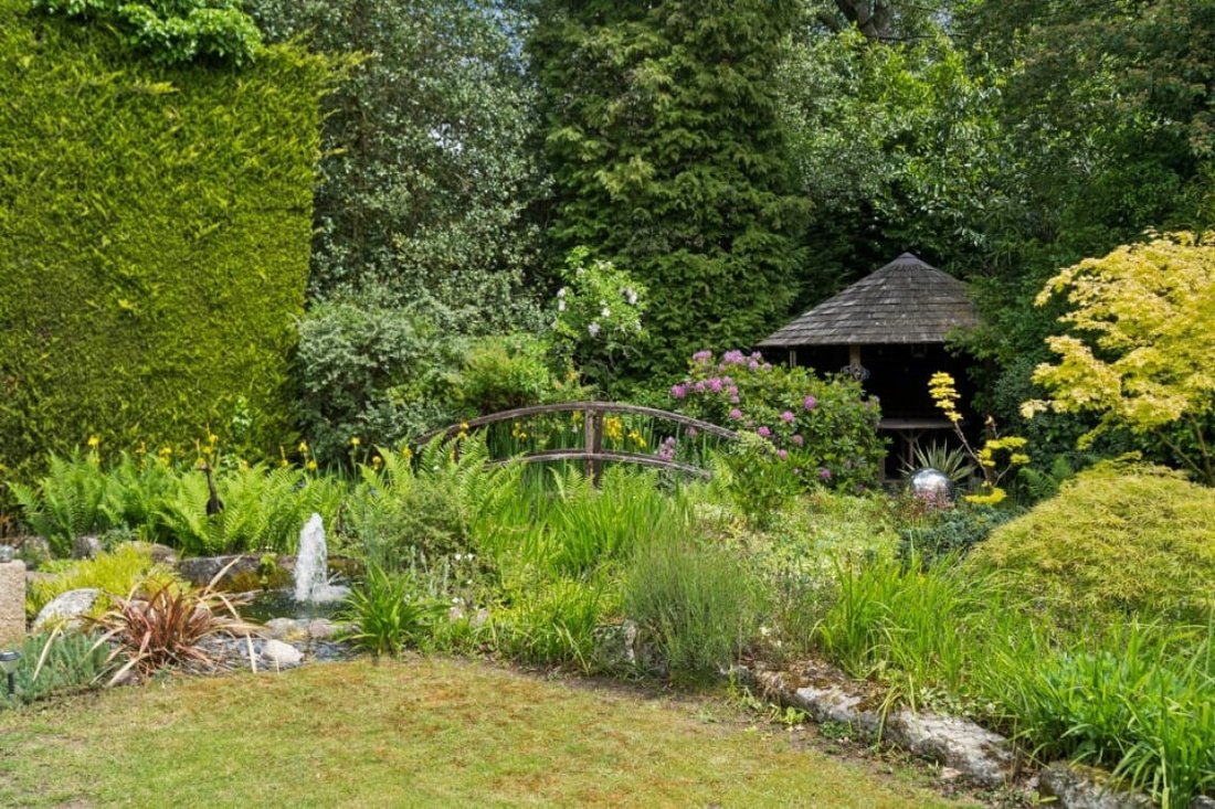 House in Farnham Royal, England 5 - 18012723