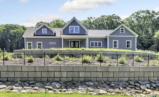 House in Oxford, Connecticut, United States 1