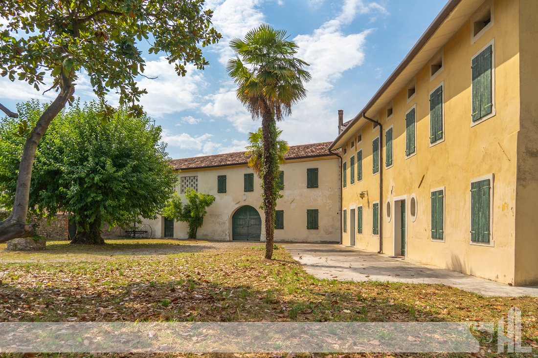 Country House in Godega di Sant'Urbano, Veneto, Italy 1 - 18641784