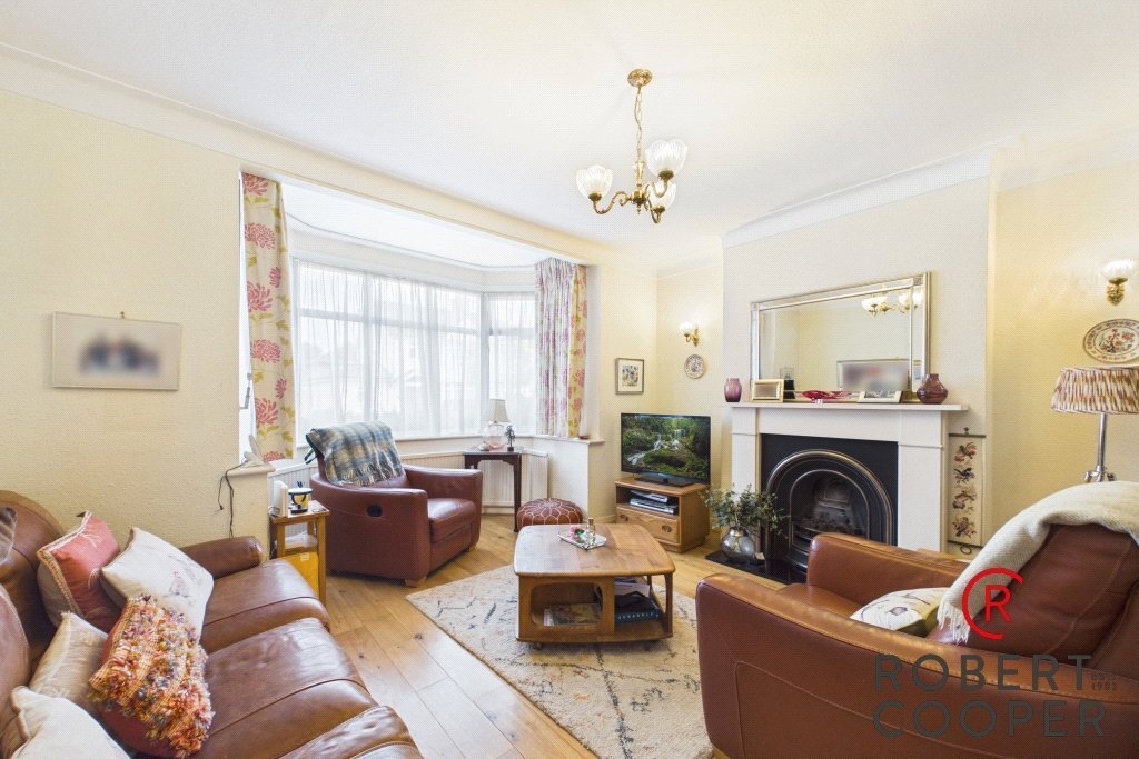 House in Eastcote, Hillingdon, England 2 - 18641646