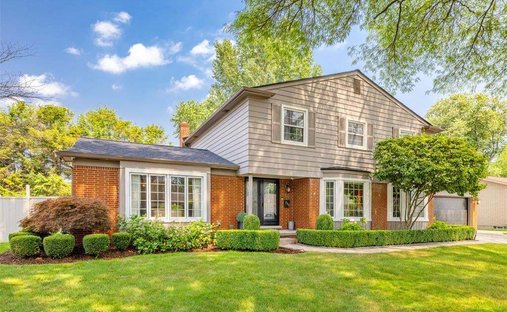 House in Grosse Pointe Shores, Michigan, United States 1