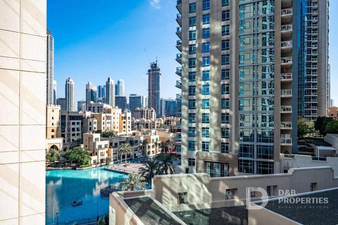 Apartment in Burj Khalifa Lake, Downtown Dubai, Dubai 1 - 18641787