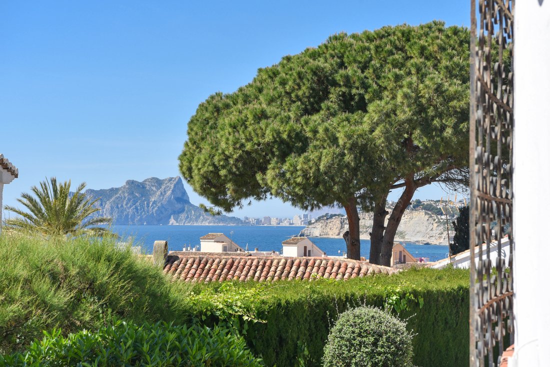 Villa in Moraira, Teulada, Valencian Community 1 - 17717861