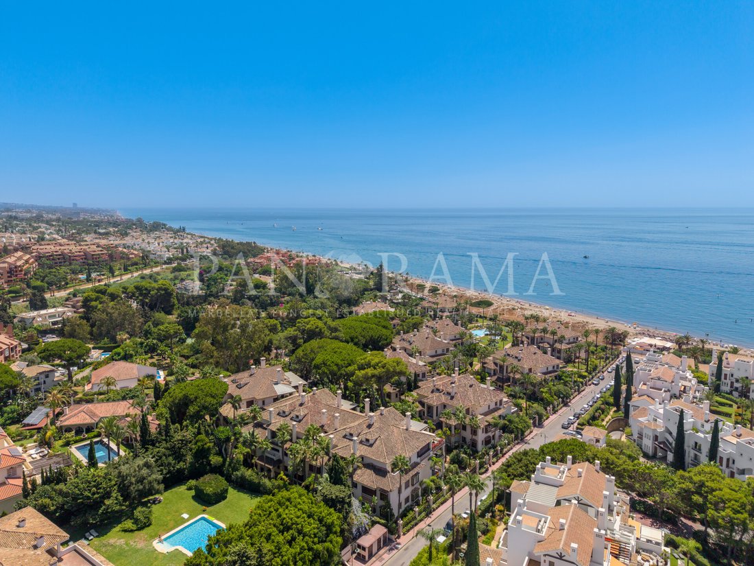Apartment in Marbella, Andalusia, Spain 1 - 18642063