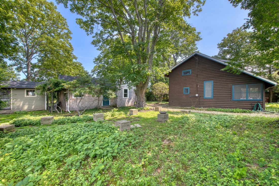 House in Greenport West, New York, United States 4 - 18635049