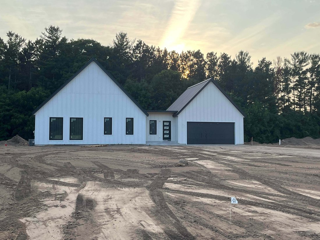 House in Traverse City, Michigan, United States 3 - 18308746