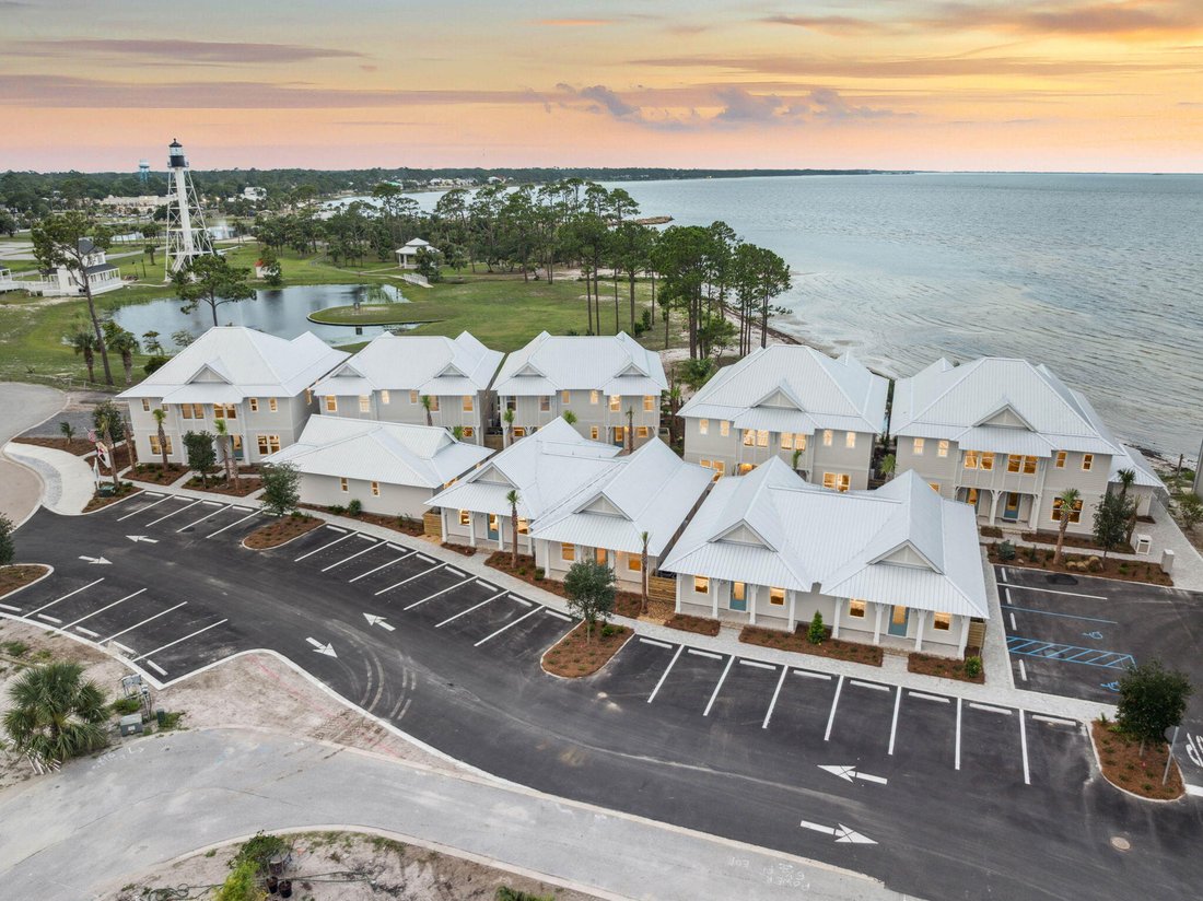 Townhouse in Port St. Joe, Florida, United States 3 - 18641690