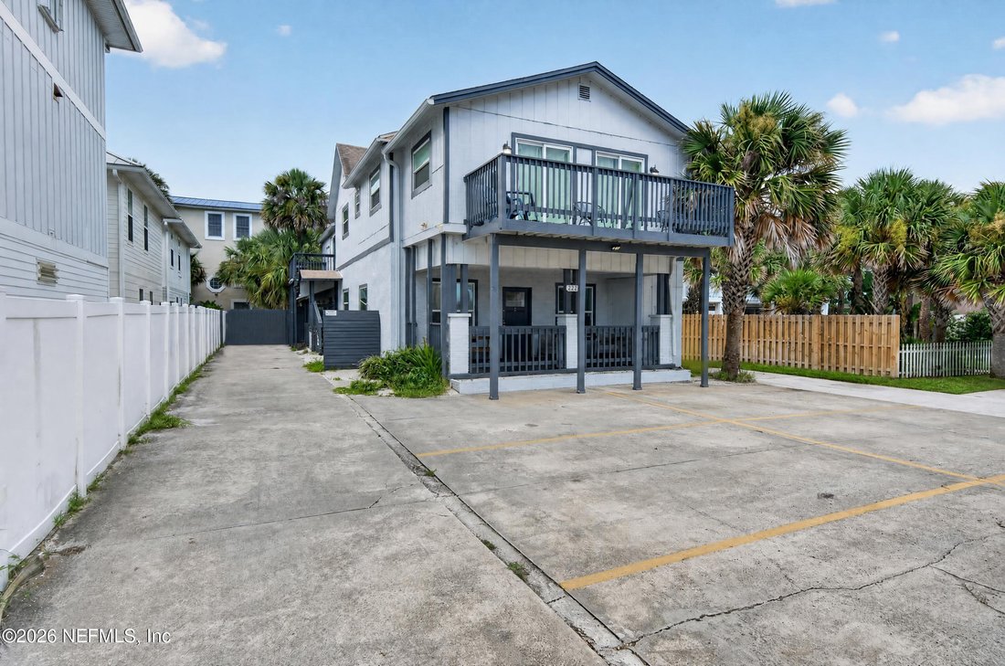 Jacksonville Beach, Florida, United States 5 - 18641659