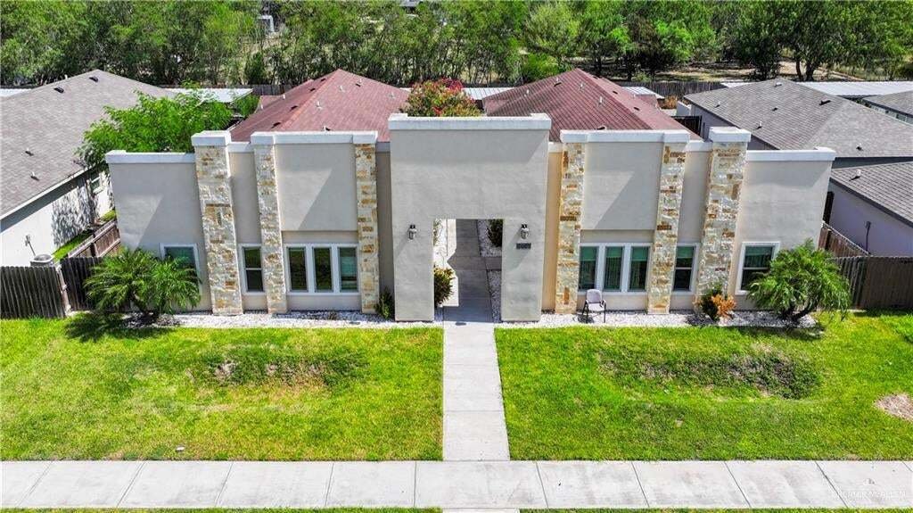 Apartment in Edinburg, Texas, United States 2 - 18641626