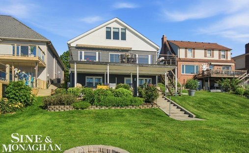 House in Marysville, Michigan, United States 1