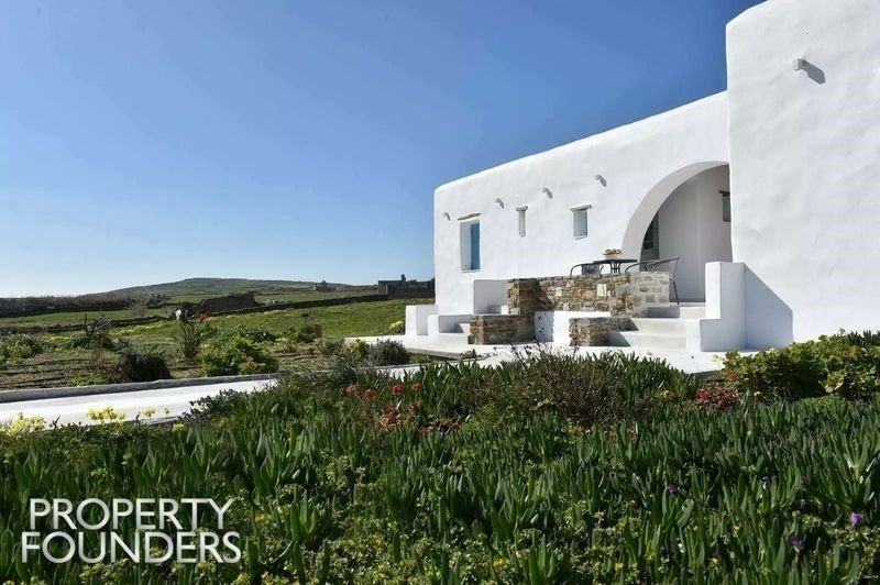 Villa in Paros, Aegean, Greece 2 - 18641812