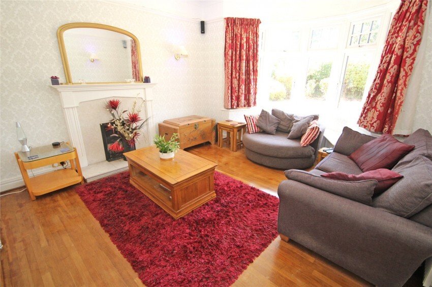 House in New Milton, England 4 - 17493893