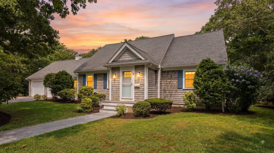 House in Yarmouth, Massachusetts, United States 1 - 18641700