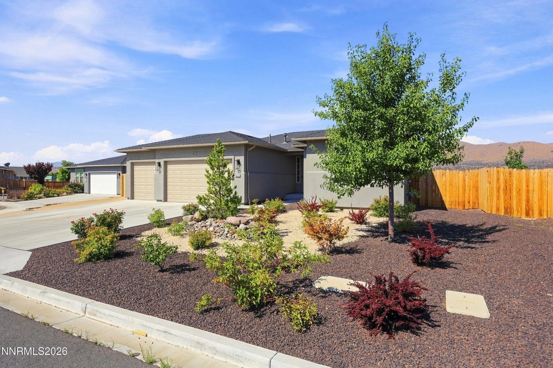 House in Sparks, Nevada, United States 4 - 18641593