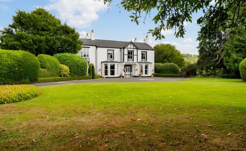 House in Cefnmeiriadog, Wales 1