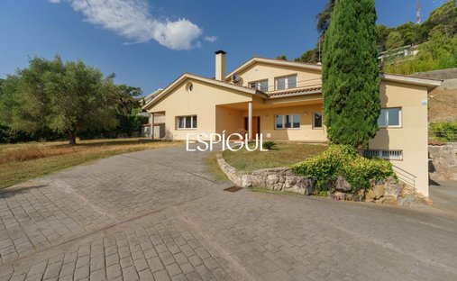 Villa in Vallromanes, Catalonia, Spain 1