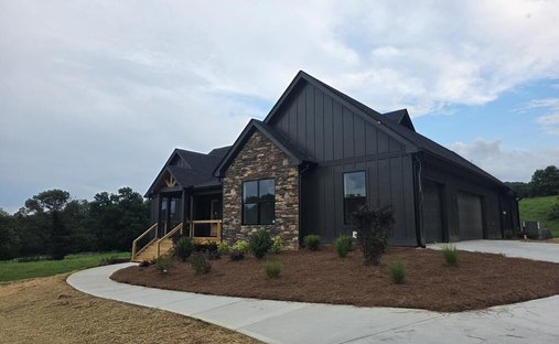 House in Morganton, Georgia, United States 1