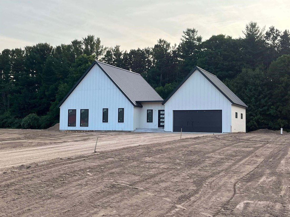 House in Traverse City, Michigan, United States 2 - 18308746