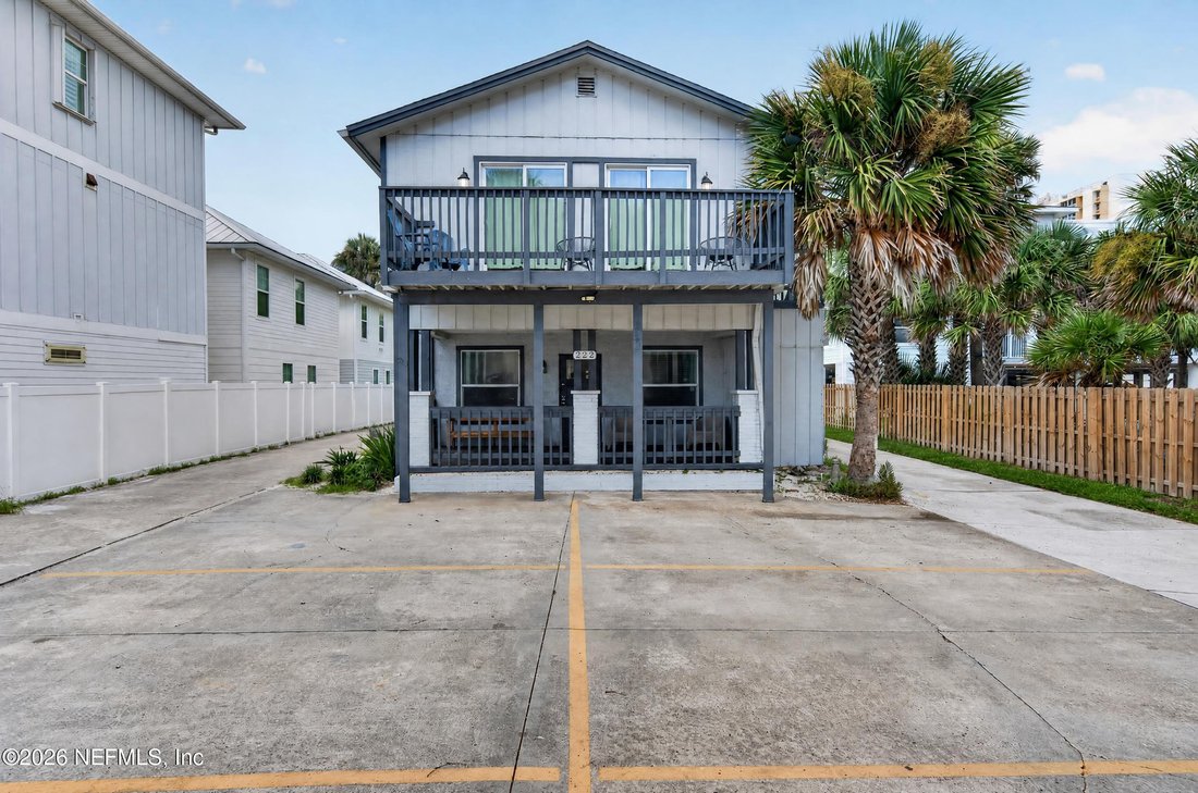 Jacksonville Beach, Florida, United States 3 - 18641659