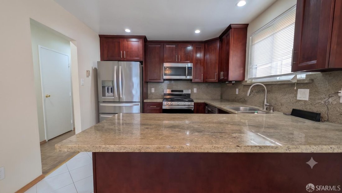 House in Colma, California, United States 5 - 18641596