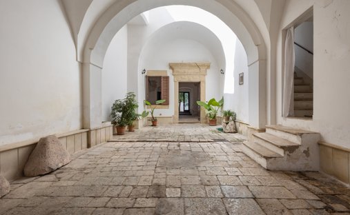House in Historic Center, Nardo, Apulia 1