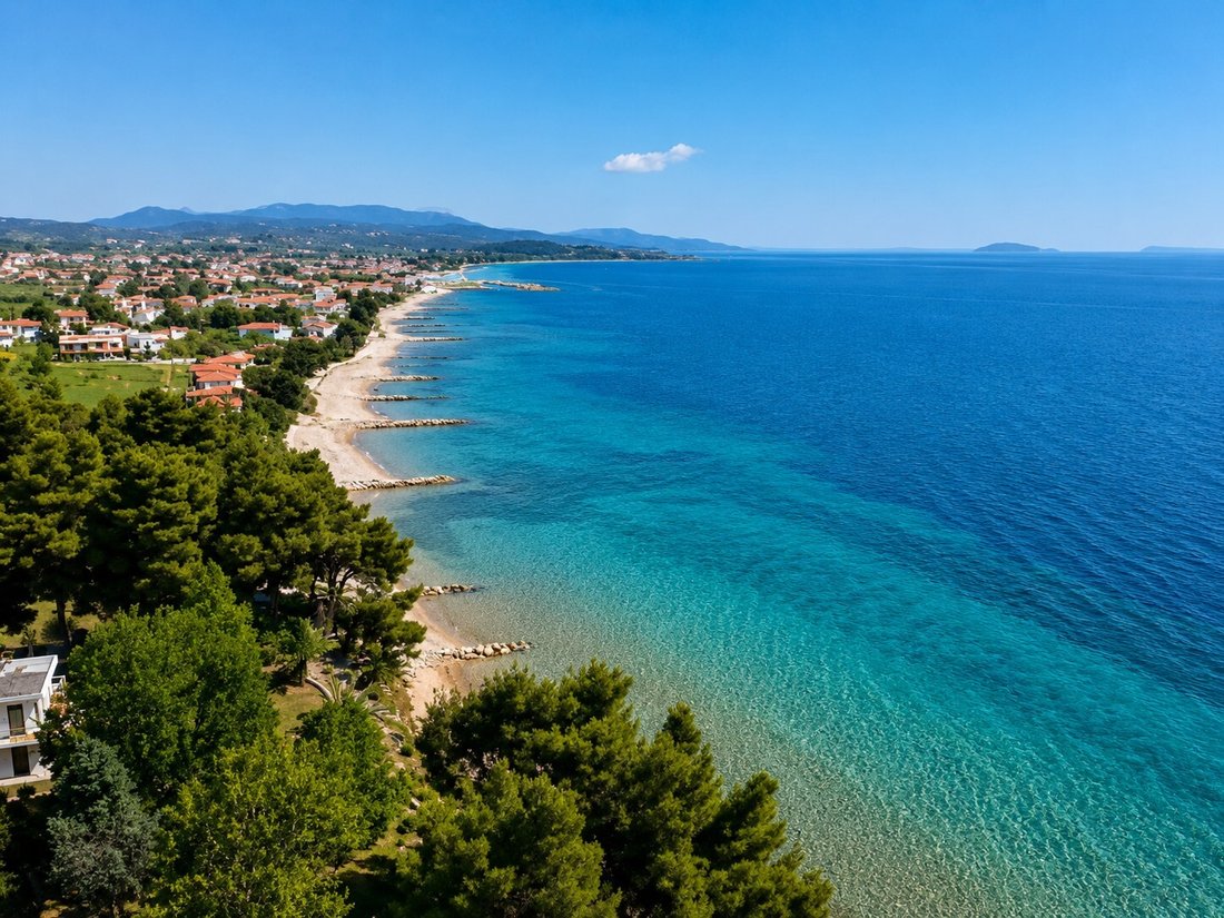 Estate in Sithonia, Macedonia and Thrace, Greece 4 - 18644087