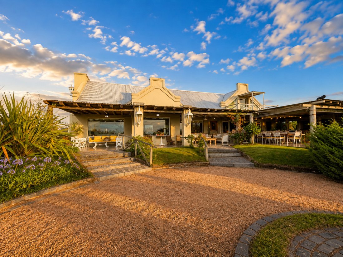 Country House in Punta Ballena, Maldonado Department, Uruguay 2 - 18644717