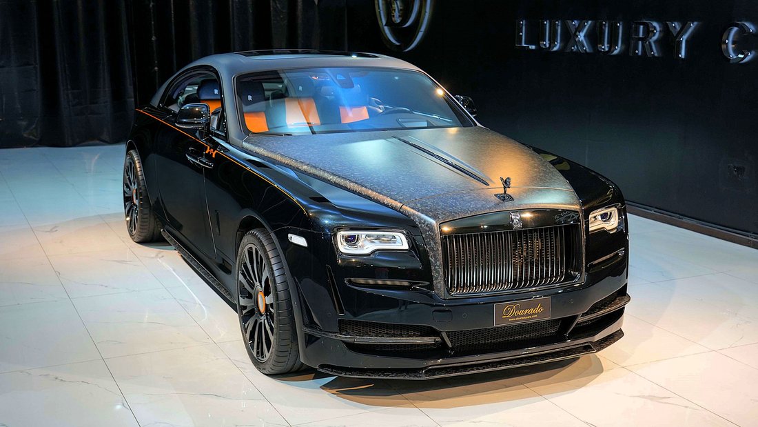 Coupe in Dubai, United Arab Emirates 1 - 18648559
