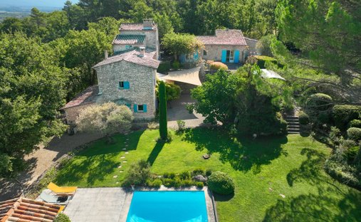 Maison à Gordes, Provence-Alpes-Côte d'Azur, France 1
