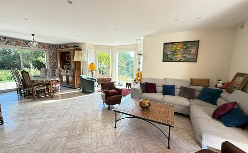 House in Bouchemaine, Pays de la Loire, France 1