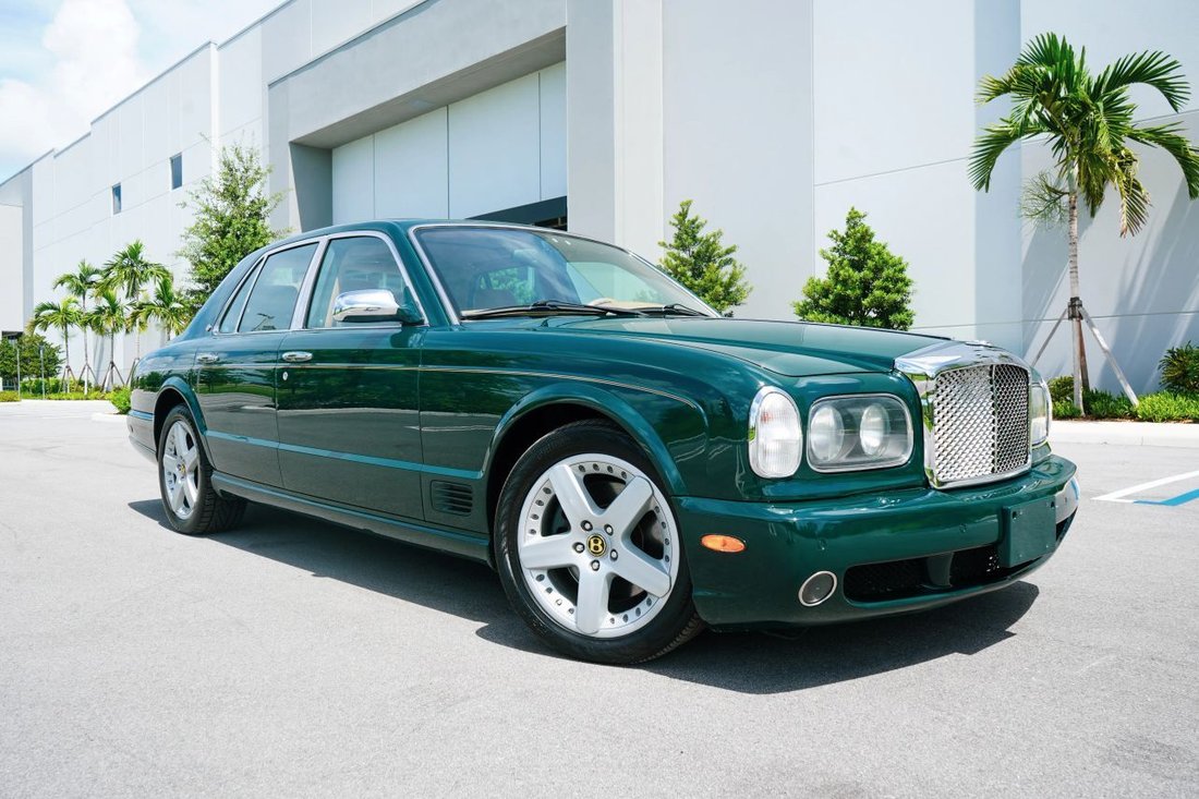 Sedan in Fort Lauderdale, FL, United States 5 - 18647923