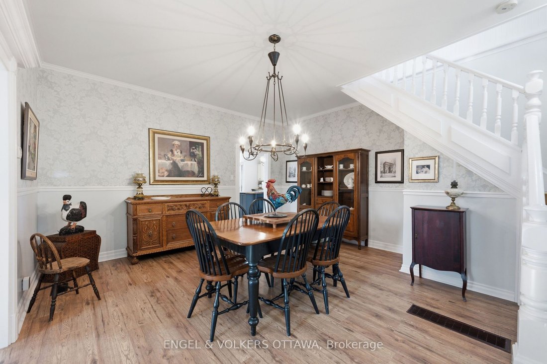House in South Glengarry, Ontario, Canada 3 - 18643858