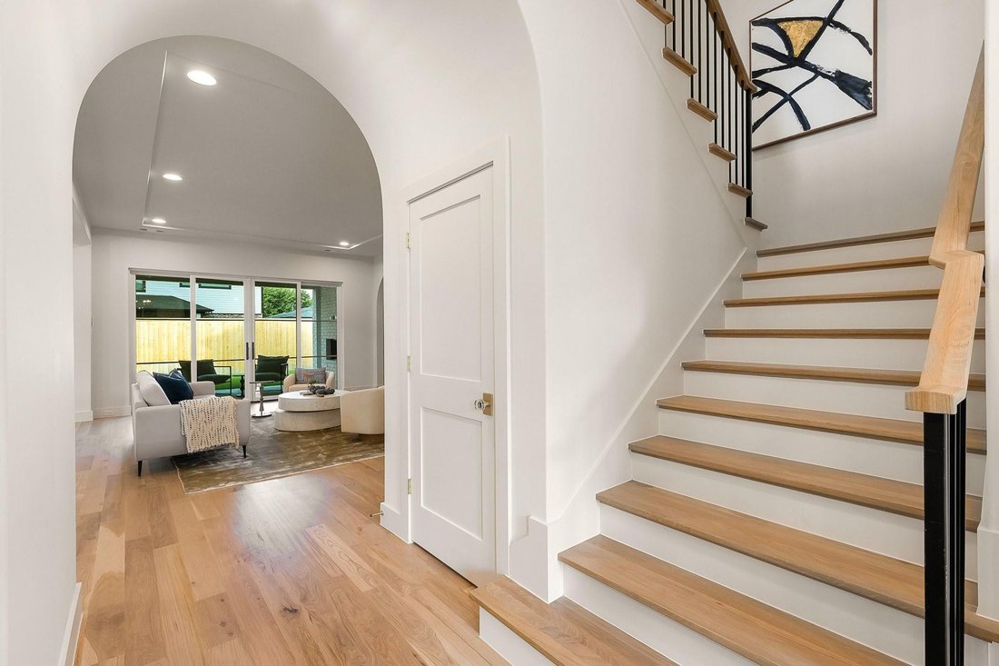 House in Dallas, Texas, United States 5 - 18570986