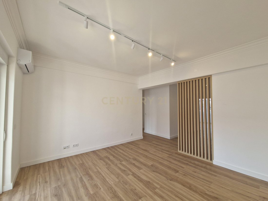 Apartment in Carcavelos e Parede, Lisbon, Portugal 5 - 17361559