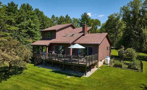 House in Hinsdale, Massachusetts, United States 1