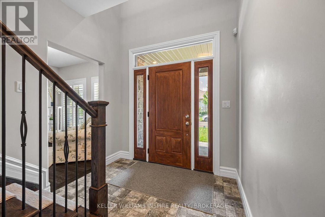 House in Kingston, Ontario, Canada 4 - 18545336