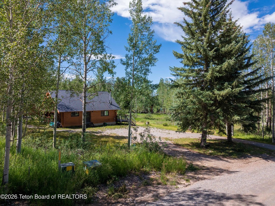 House in Thayne, Wyoming, United States 3 - 18642857