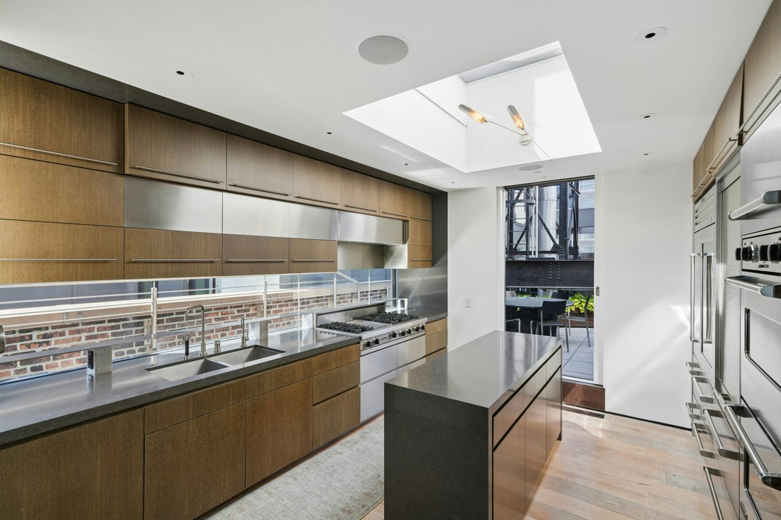 Co Op in New York, New York, United States 3 - 18084915